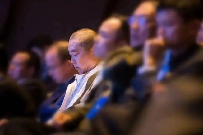 保养应急物资运输汽车首要便捷通行